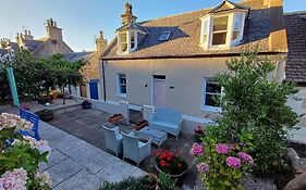 Creel Cottage Seatown Cullen With Garden